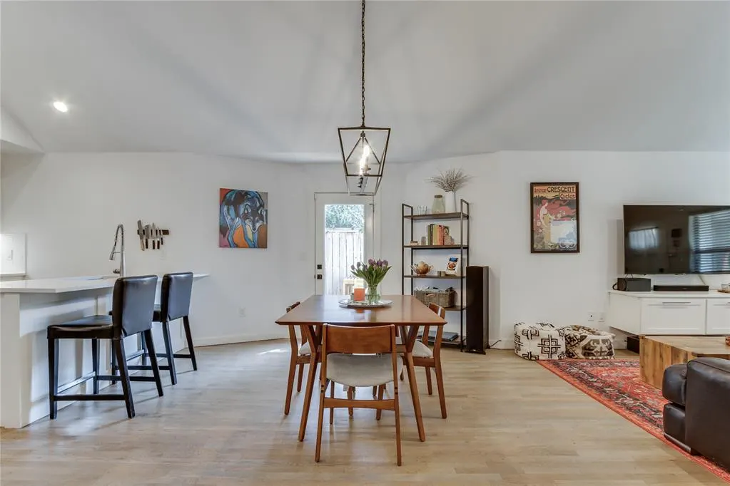 Photo 6 — 1809 NW 14th Street, Oklahoma City, OK 73106