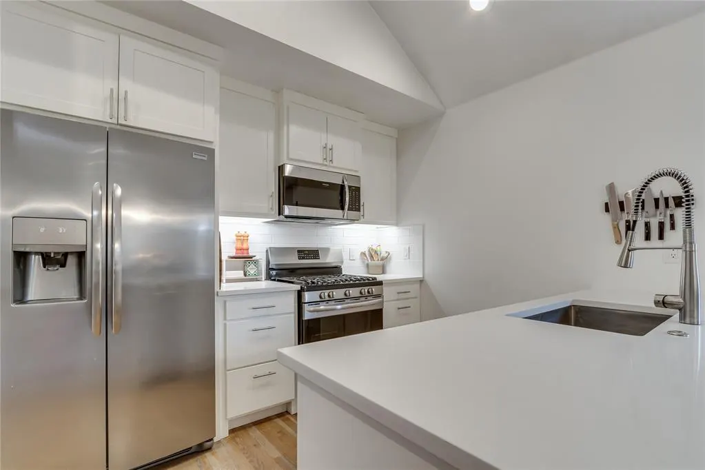 Photo 12 — 1809 NW 14th Street, Oklahoma City, OK 73106