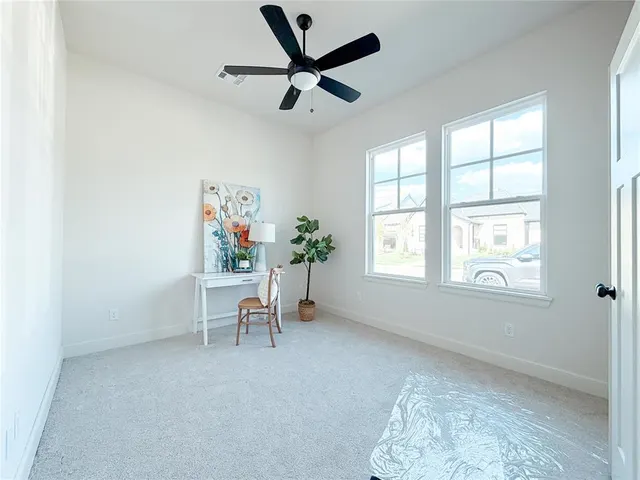 Photo 4 — 1917 Parkwood Avenue, Edmond, OK 73034