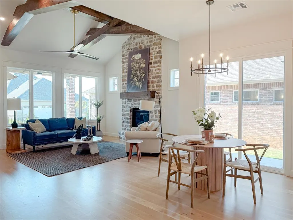 Photo 13 — 1917 Parkwood Avenue, Edmond, OK 73034