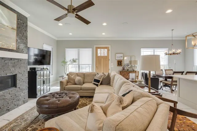 Photo 5 — 923 NW 43rd, Oklahoma City, OK 73118