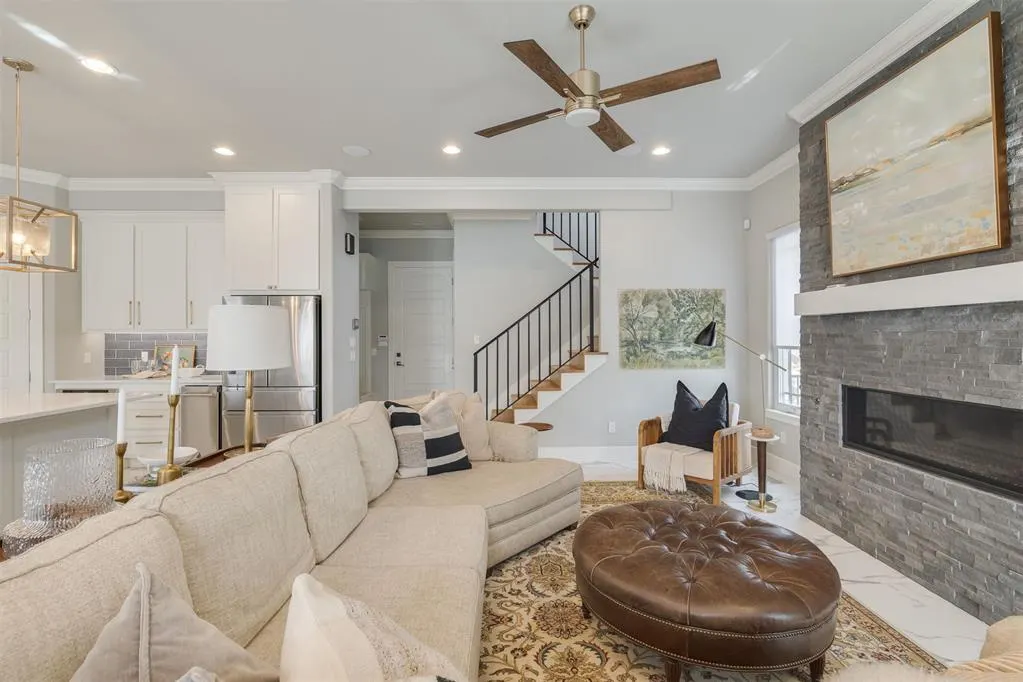 Photo 7 — 923 NW 43rd, Oklahoma City, OK 73118