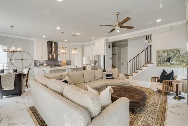 Photo 8 — 923 NW 43rd, Oklahoma City, OK 73118