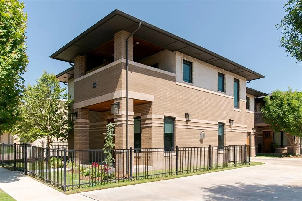 Photo 42 — 923 NW 43rd, Oklahoma City, OK 73118