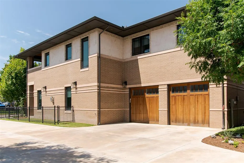 Photo 43 — 923 NW 43rd, Oklahoma City, OK 73118
