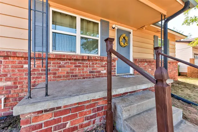 Photo 3 — 1501 Dianna Drive, Yukon, OK 73099