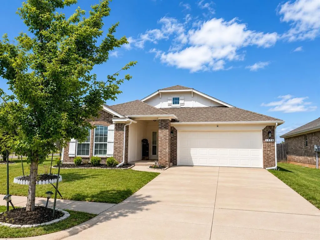 Photo 2 — 11325 NW 133rd Street, Piedmont, OK 73078