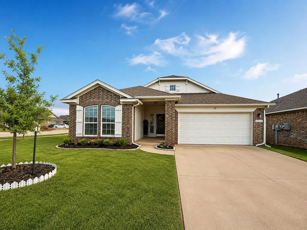 Front exterior — 11325 NW 133rd Street, Piedmont, OK 73078