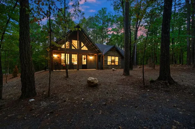 Photo 2 — 147 Lazy River Lane, Broken Bow, OK 74728