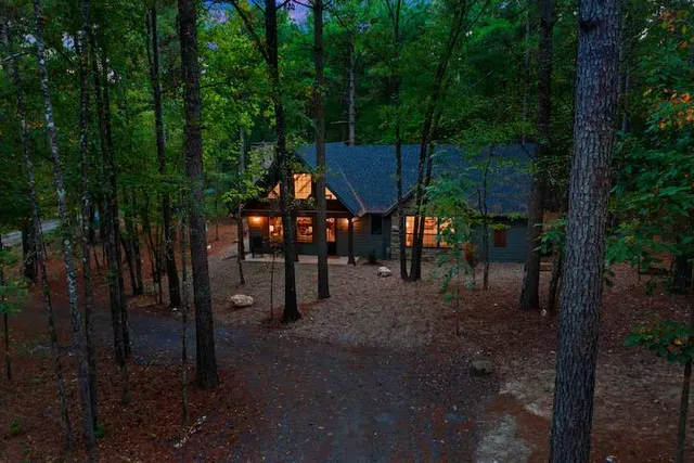Photo 3 — 147 Lazy River Lane, Broken Bow, OK 74728
