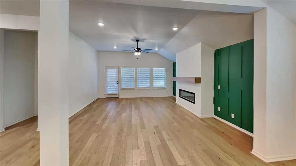 Photo 6 — 701 Caladium Drive, Yukon, OK 73099
