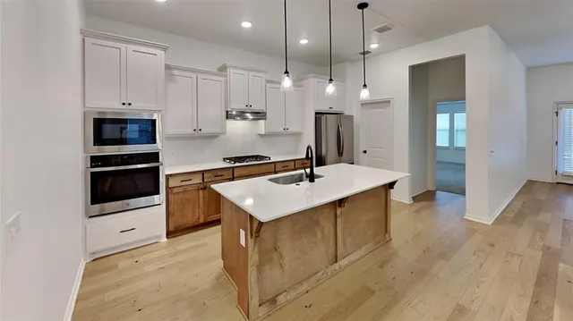 Photo 7 — 701 Caladium Drive, Yukon, OK 73099