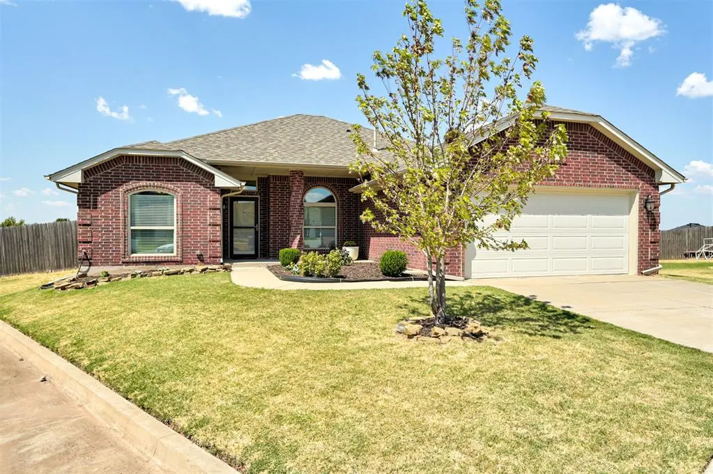 Front exterior — 2912 NW 183rd Circle, Edmond, OK 73012