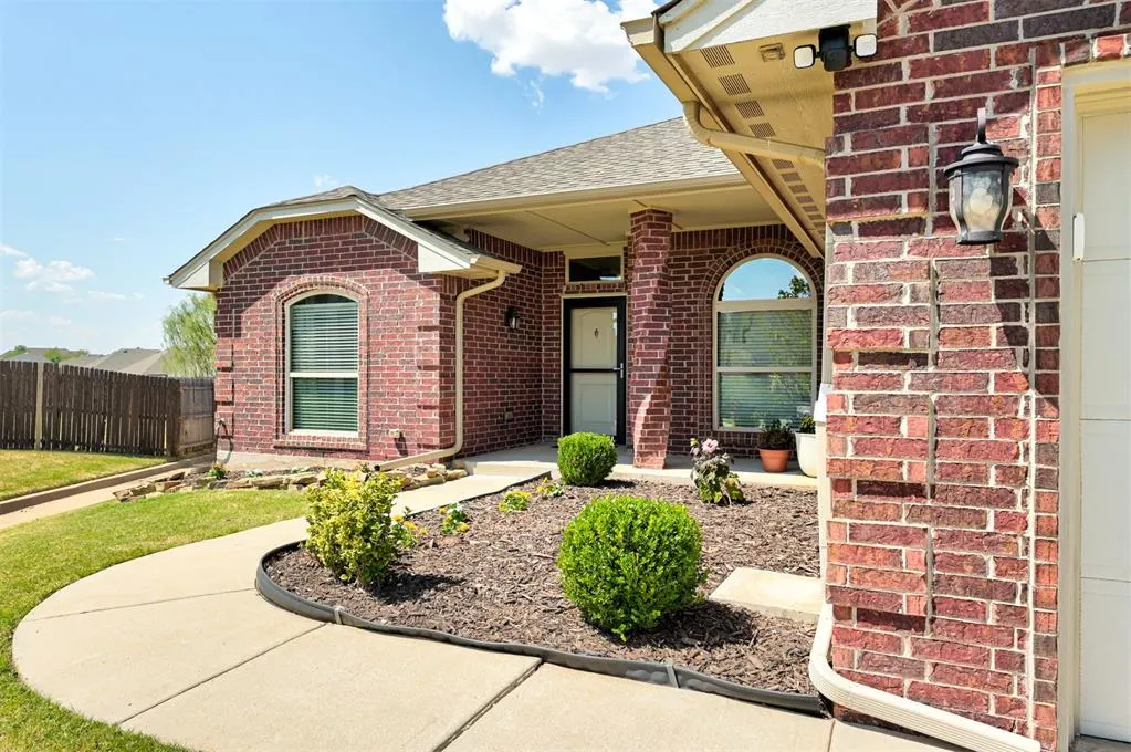 Photo 2 — 2912 NW 183rd Circle, Edmond, OK 73012