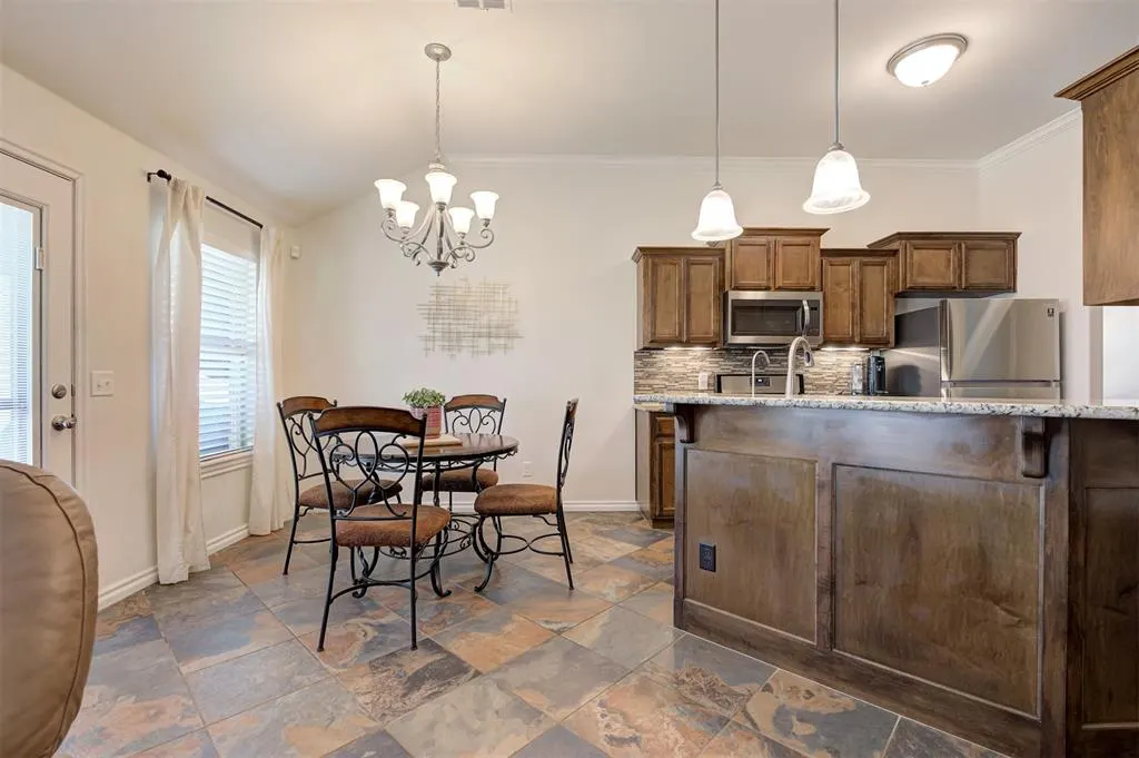 Photo 12 — 2912 NW 183rd Circle, Edmond, OK 73012