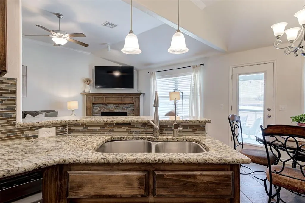Photo 17 — 2912 NW 183rd Circle, Edmond, OK 73012