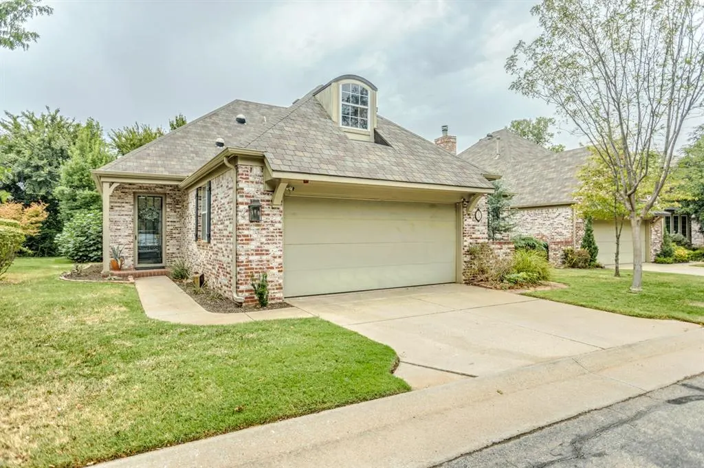 Front exterior — 11300 Quail Creek Road 5, Oklahoma City, OK 73120