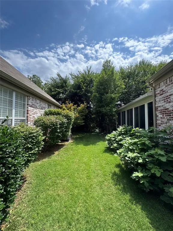 Photo 6 — 11300 Quail Creek Road 5, Oklahoma City, OK 73120