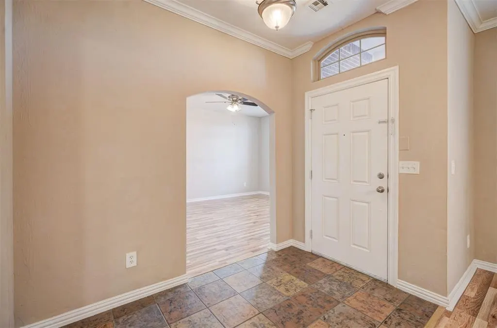 Photo 12 — 11016 NW 104th Terrace, Yukon, OK 73099