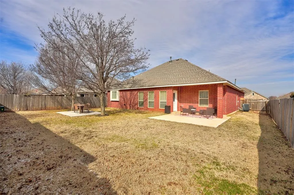 Photo 31 — 11016 NW 104th Terrace, Yukon, OK 73099