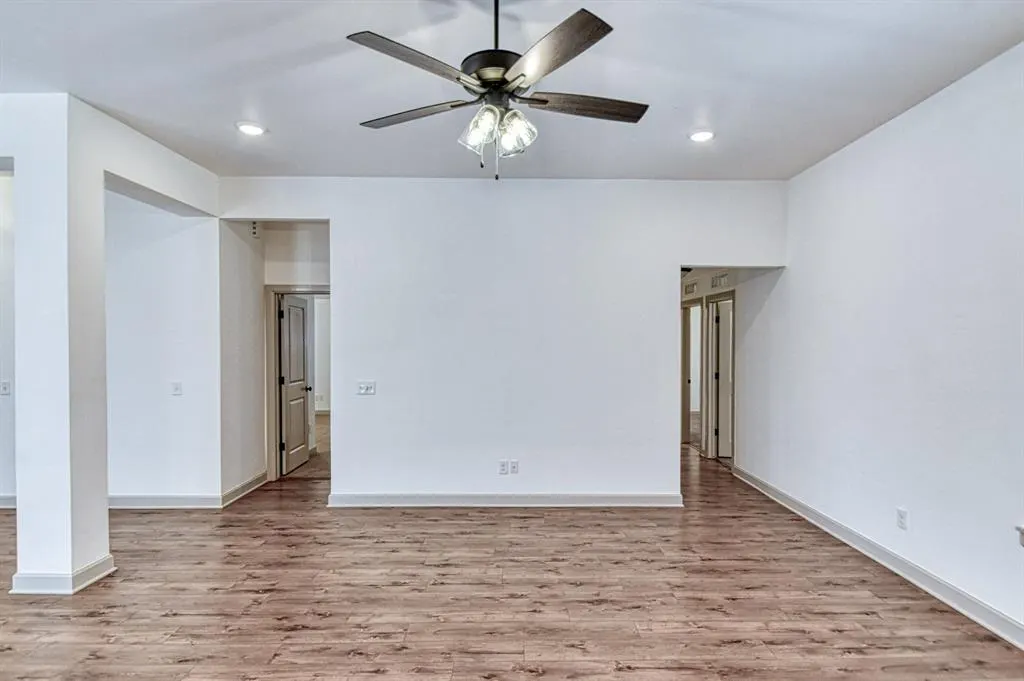 Photo 24 — 13313 SW 5th Street, Yukon, OK 73099