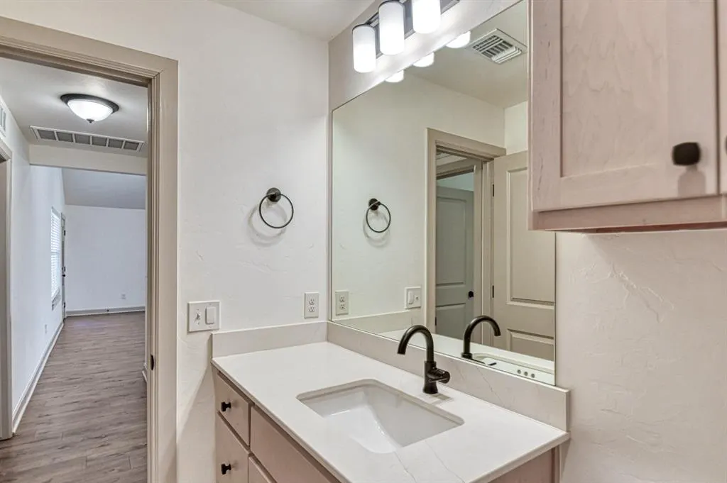 Photo 36 — 13313 SW 5th Street, Yukon, OK 73099