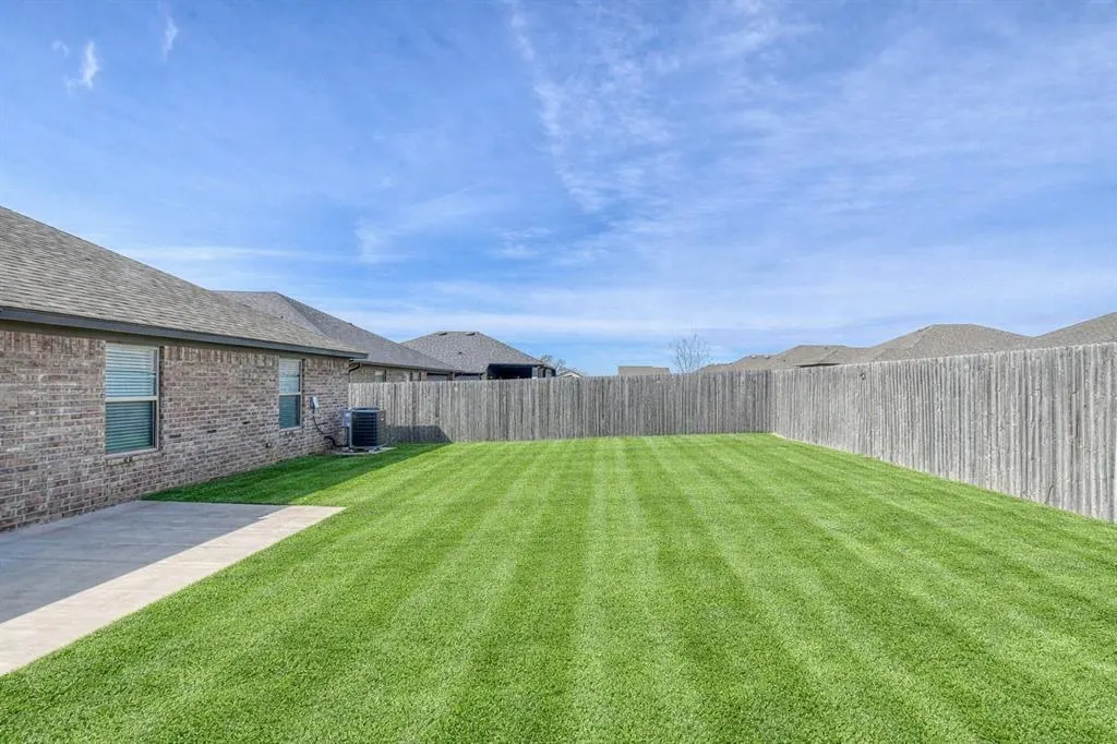Photo 42 — 13313 SW 5th Street, Yukon, OK 73099