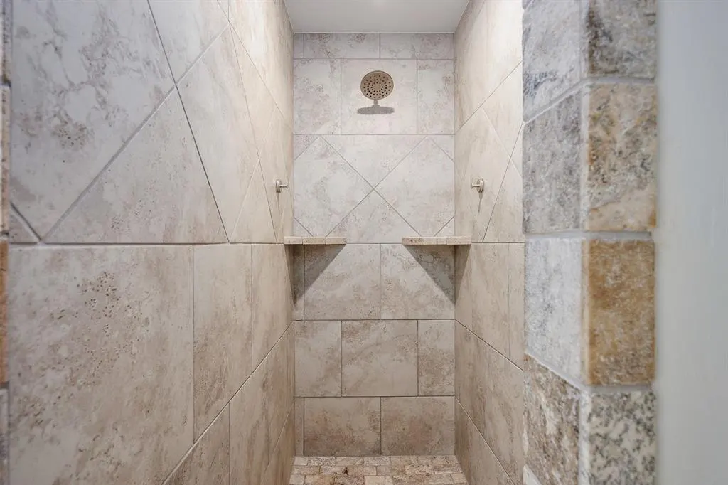 Photo 21 — 16121 Villa Valeria Way, Edmond, OK 73013