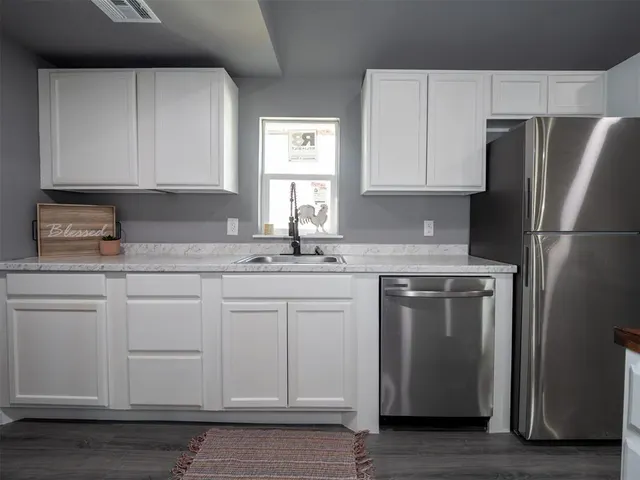 Photo 7 — 628 S Philadelphia Avenue, Shawnee, OK 74801