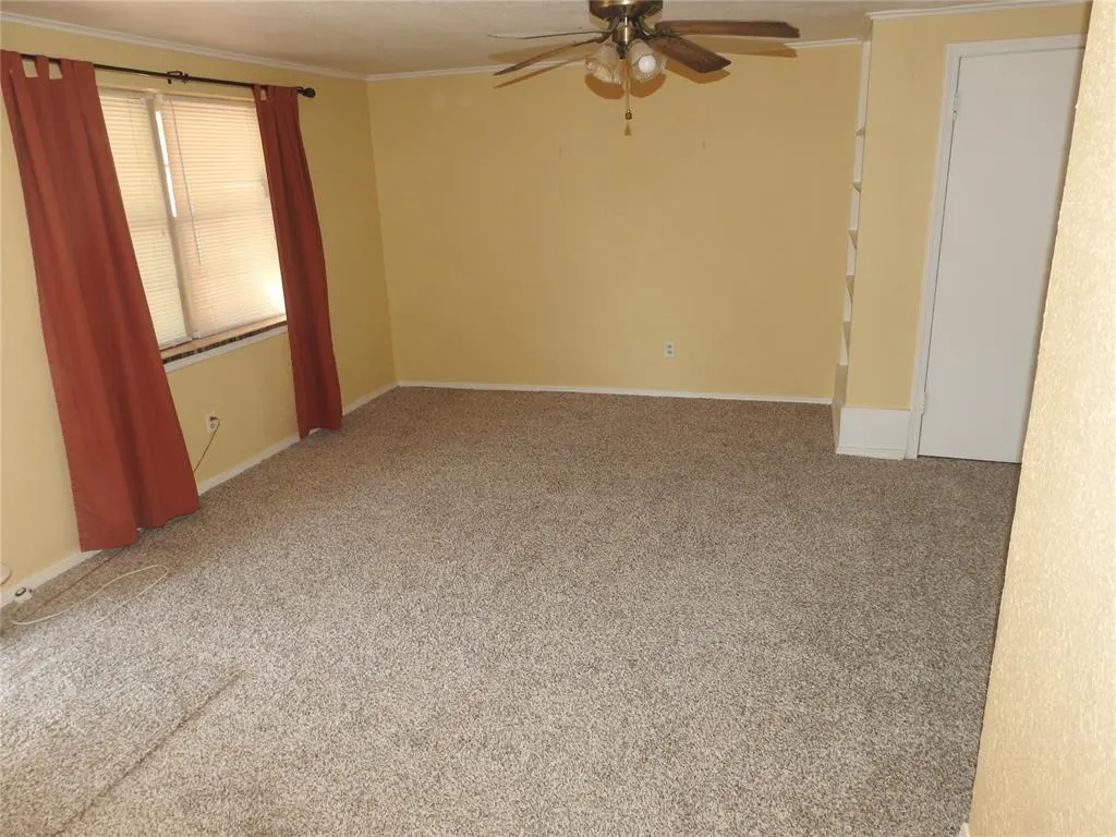 Photo 3 — 2913 NW 70th Street, Oklahoma City, OK 73116
