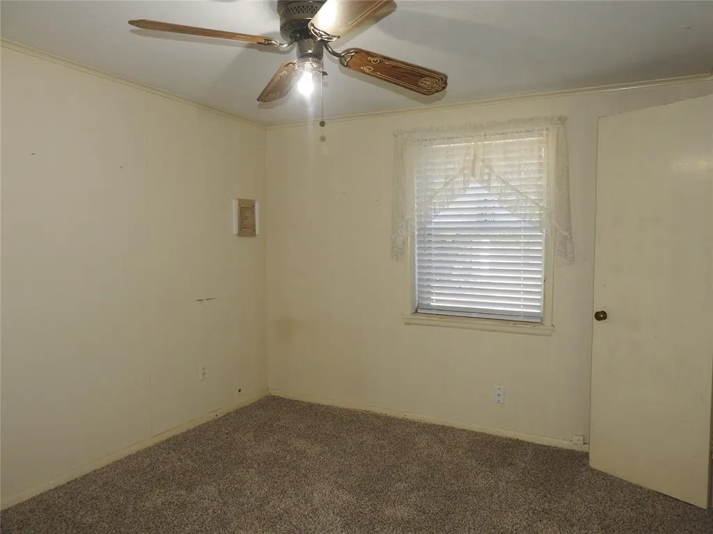 Photo 10 — 2913 NW 70th Street, Oklahoma City, OK 73116
