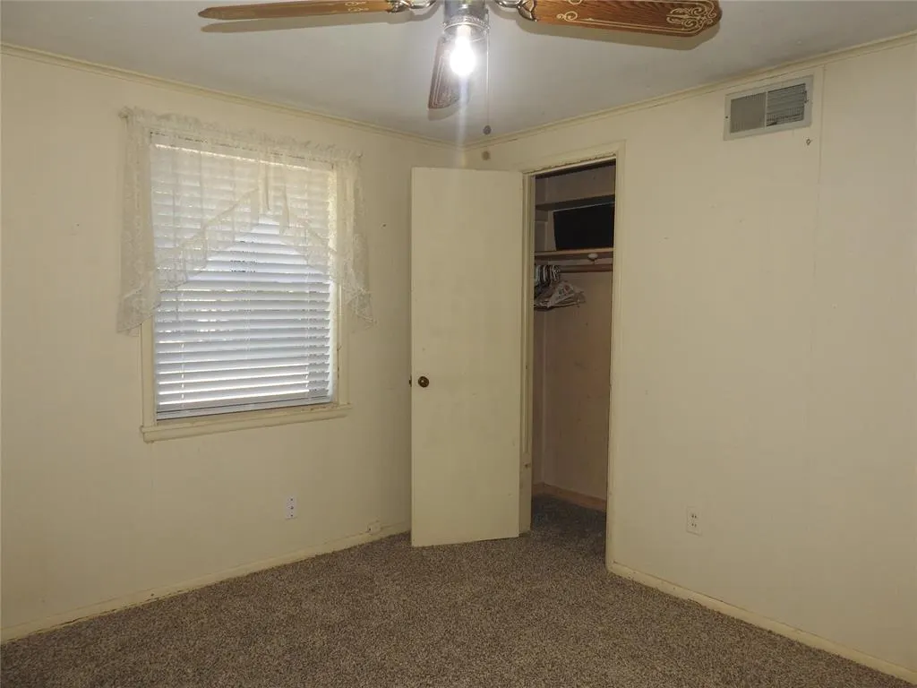 Photo 11 — 2913 NW 70th Street, Oklahoma City, OK 73116
