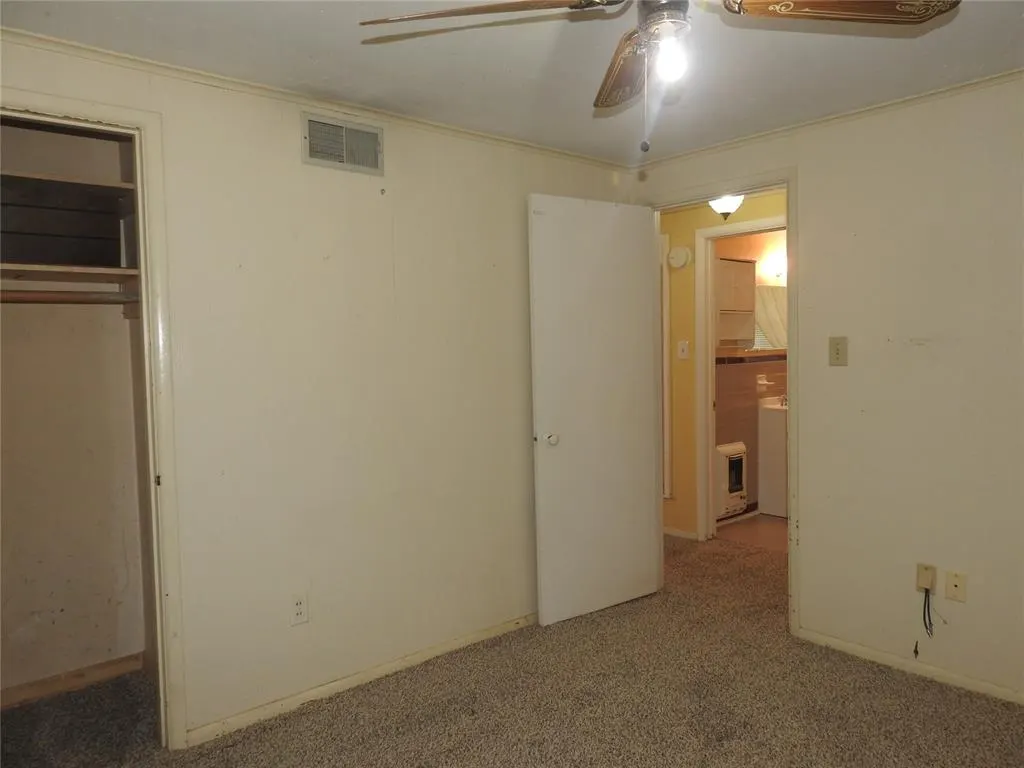 Photo 12 — 2913 NW 70th Street, Oklahoma City, OK 73116