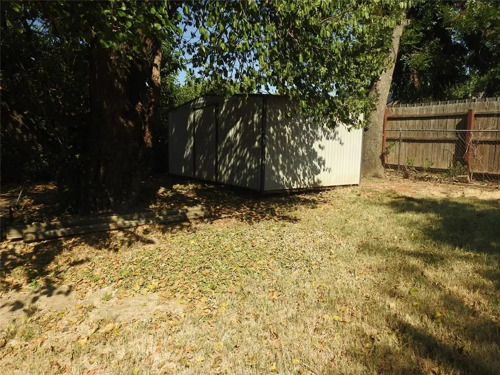 Photo 19 — 2913 NW 70th Street, Oklahoma City, OK 73116