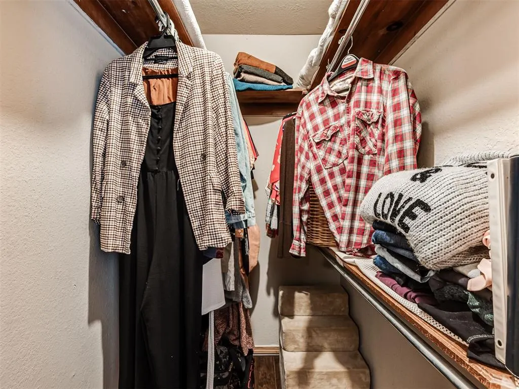 Photo 18 — 317 Colony Drive, Norman, OK 73072