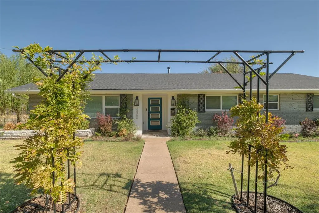 Front exterior — 2405 NW 59th Street, Oklahoma City, OK 73112