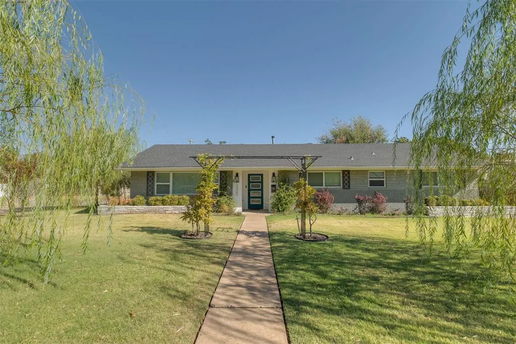 Photo 2 — 2405 NW 59th Street, Oklahoma City, OK 73112
