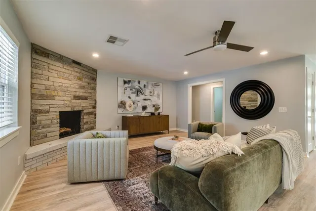 Photo 3 — 2405 NW 59th Street, Oklahoma City, OK 73112