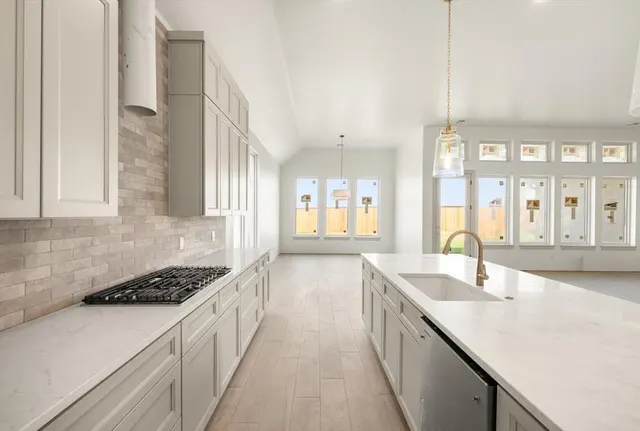 Photo 6 — 19324 S Country Drive, Edmond, OK 73012