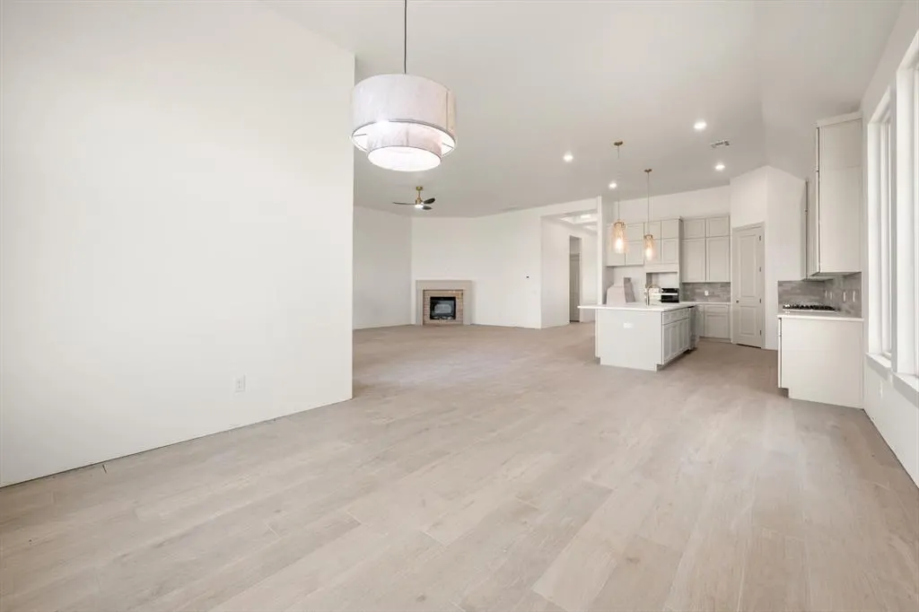 Photo 14 — 19324 S Country Drive, Edmond, OK 73012