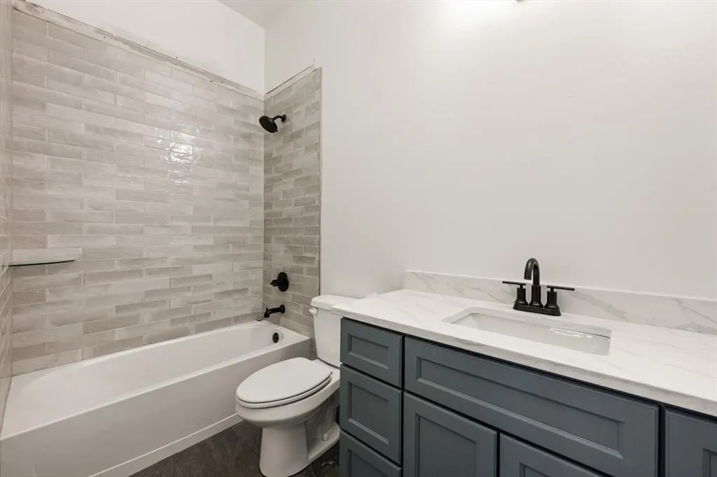 Photo 16 — 19324 S Country Drive, Edmond, OK 73012