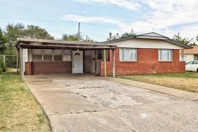 Photo 2 — 2741 SW 60th Street, Oklahoma City, OK 73159