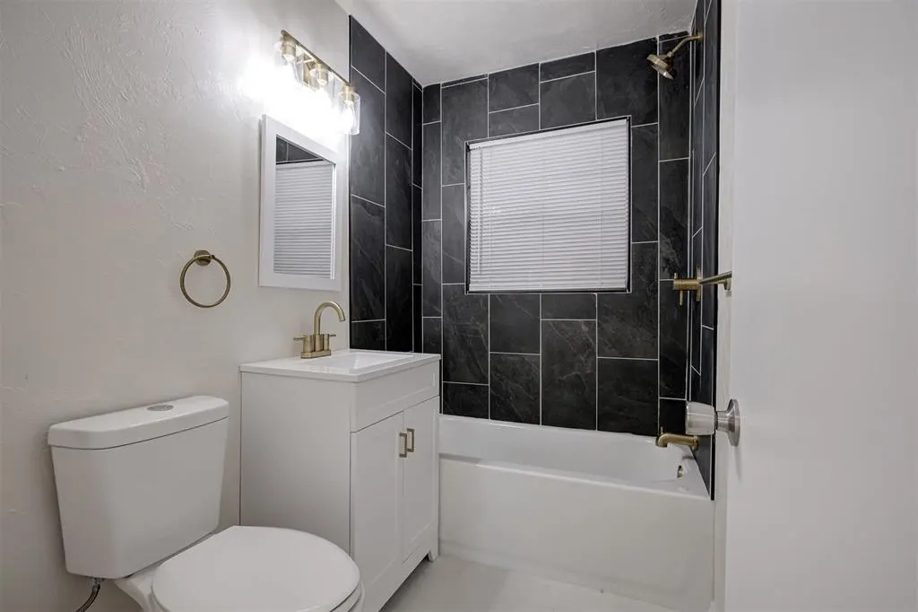 Photo 19 — 2741 SW 60th Street, Oklahoma City, OK 73159