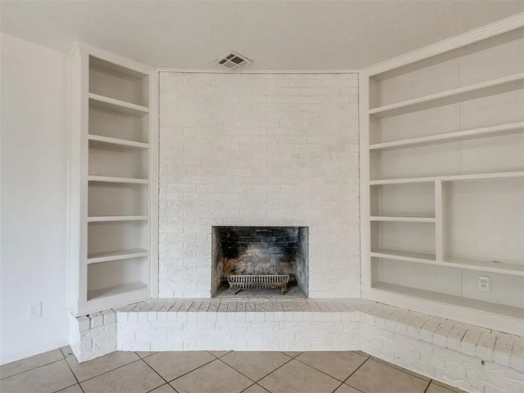 Photo 13 — 7004 NW 26th Street, Bethany, OK 73008
