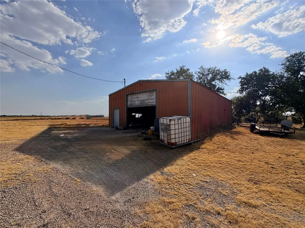 Photo 16 — 25727 Highway 8, Fairview, OK 73747