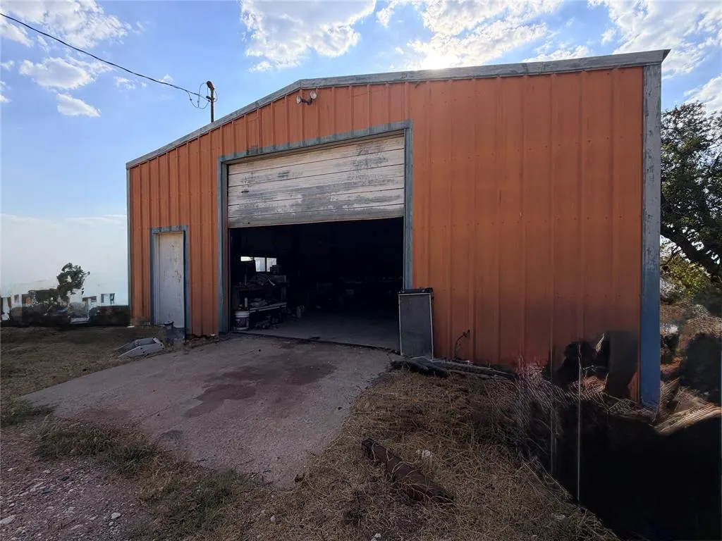 Photo 17 — 25727 Highway 8, Fairview, OK 73747