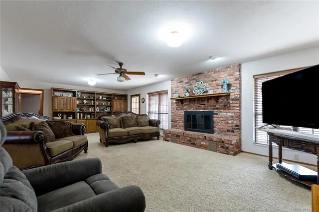 Photo 6 — 1509 N Temple Street, Cordell, OK 73632