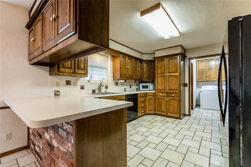 Photo 10 — 1509 N Temple Street, Cordell, OK 73632