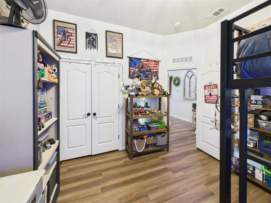 Photo 27 — 2421 NW 180th Street, Edmond, OK 73012