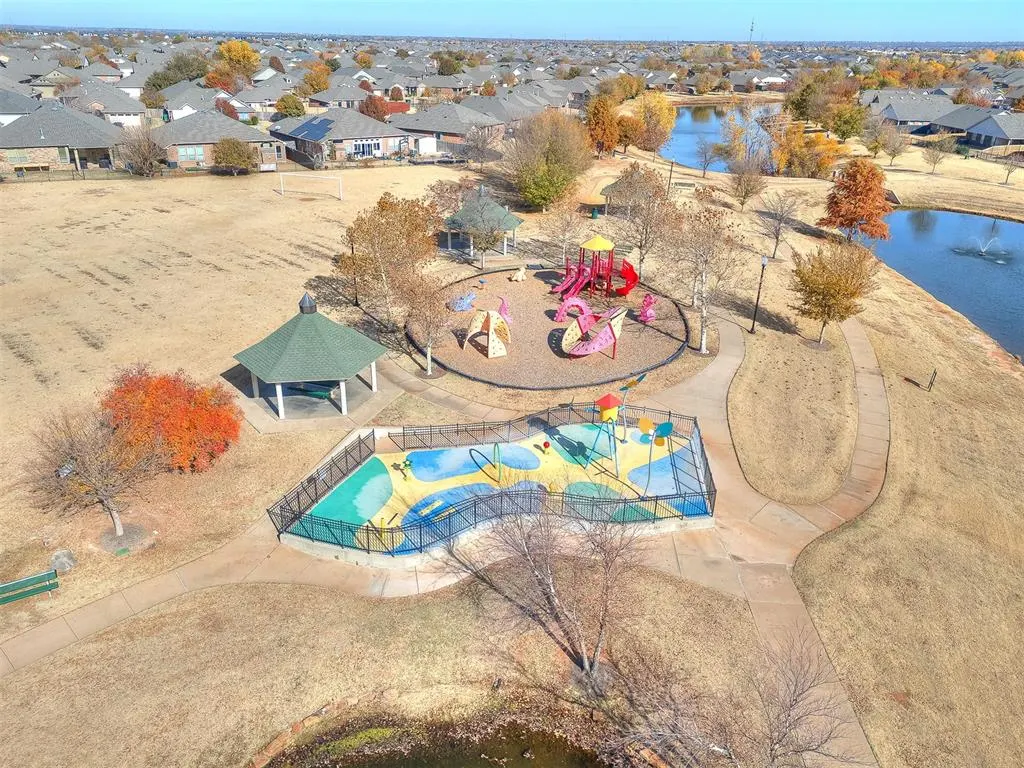 Photo 46 — 2421 NW 180th Street, Edmond, OK 73012